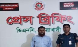 নোয়াখালীতে ৩১৫৪ বোতল রেক্টিফাইড সহ আটক-১