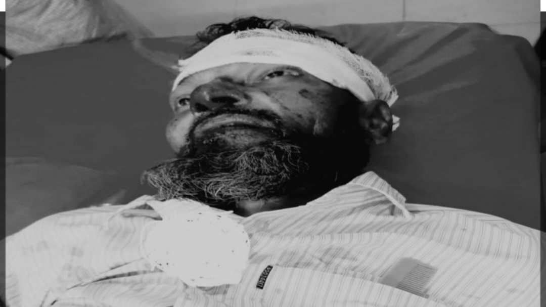 সেনবাগে সিএনজি উল্টে বৃদ্ধের মৃত্যু