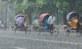 রাজধানীতে বৃষ্টি, জনজীবনে ভোগান্তি