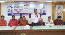 মাইজদীতে বঙ্গবন্ধু ও বাংলাদেশ শীর্ষক কুইজ বিজয়ী মাঝে পুরষ্কার বিতরণ