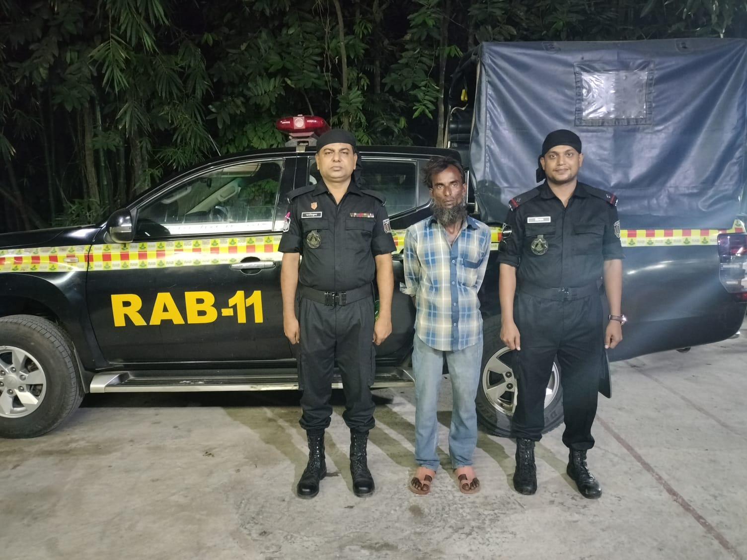 শিয়ালের মাংস বিক্রির অপরাধে ৬ মাসের কারাদন্ড