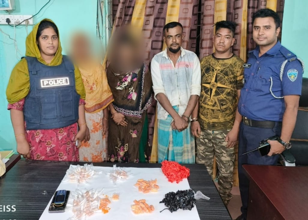 বেগমগঞ্জে রোহিঙ্গার পেটে মিলল ইয়াবা, গ্রেফতার ৪