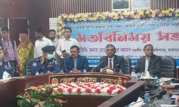 নির্বাচনের তারিখ পিছানোর বিষয়ে সুযোগ আমাদের বিবেচনায় রয়েছে – নোয়াখালীতে নির্বাচন কমিশনার