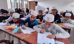 সাবেক ছাত্র সংস্থা রংমালা মাদ্রাসার উদ্যোগে বৃত্তি পরীক্ষা