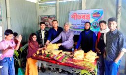 চাটখিলে সুবিধা বঞ্চিত শিশুরা পেল শীতের পোশাক