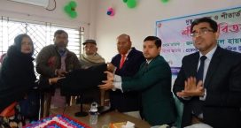 মাইজদীতে ২ হাজার দুস্থ অসহায় ও শীতার্ত পেল সমাজসেবার কম্বল