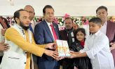 নোয়াখালীতে বই উৎসব, চাহিদা পরিমাণ পৌঁছেনি নতুন বই