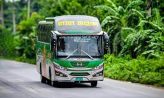 চৌমুহনী চৌরাস্তায় রাস্তা বন্ধ করে লাল-সবুজ বাস ভাংচুর