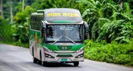 চৌমুহনী চৌরাস্তায় রাস্তা বন্ধ করে লাল-সবুজ বাস ভাংচুর