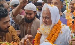 এক মসজিদে ৩৬ বছর, রাজকীয় বিদায় পেলেন মুয়াজ্জিন