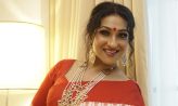 রেশন দুর্নীতিতে ফাঁসছেন ঋতুপর্ণা