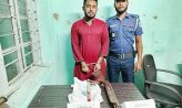 বেগমগঞ্জে অস্ত্রসহ সন্ত্রাসী গ্রেপ্তার