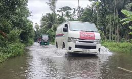সেনবাগে বন্যা পরিস্থিতির কিছুটা উন্নতি, গ্রামের মানুষের নিকট পৌছছে না ত্রাণ