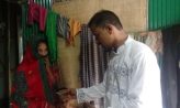 হাতিয়ায় চরঈশ্বর ইউনিয়নে জোয়ারে ক্ষতিগ্রস্থদের মাঝে আর্থিক সহায়তা প্রদান
