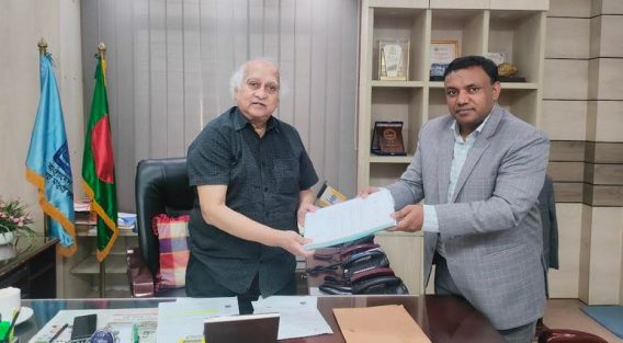 বিশ্ববিদ্যালয় মঞ্জুরী কমিশনের চেয়ারম্যানের সাথে নোবিপ্রবি উপাচার্যের সৌজন্য সাক্ষাৎ