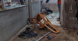 সোনাইমুড়ীতে চিকিৎসায় অবহেলার অভিযোগে হাসপাতালে ভাঙচুর