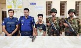 থানায় লুট করা পিস্তল বিক্রির চেষ্টা, যুবক গ্রেফতার