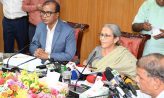 ১৩ অক্টোবর থেকে ৩ নভেম্বর পর্যন্ত ইলিশ ধরা নিষেধ : মৎস্য ও প্রাণিসম্পদ উপদেষ্টা