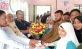 ফুল সজ্জিত গাড়িতে রাজকীয় বিদায় নিলেন শিক্ষক মোহাম্মদ আলীর