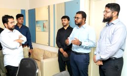 অনিয়ম ও দুর্নীতিমুক্ত থেকে জনগণের স্বার্থ রক্ষার তাগিদ উপদেষ্টা নাহিদের