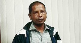 জাবিতে সেই রিকশাচালকসহ ৩ জনকে পুলিশে সোপর্দ