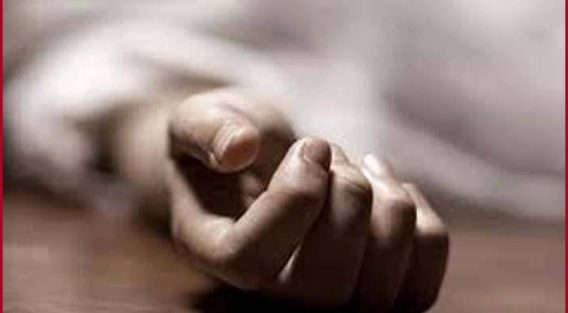 সেনবাগে পড়ালেখার জন্য বকাঝকা করায় মাদ্রাসা ছাত্রীর আত্মহত্যা