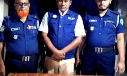 চাটখিল থানা পুলিশের অভিযানে পরিত্যক্ত দেশীয় এলজি উদ্ধার