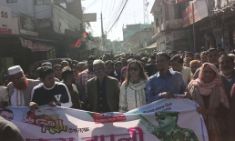 শেখ হাসিনা বাংলাদেশকে এইট সিষ্টার বানাতে ষড়যন্ত্র করছে- ফারুক