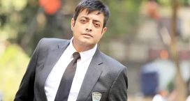 ওমর সানীর বাসায় ফিল্মি স্টাইলে ডাকাতি