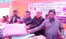 চাটখিলে বিএনপির উদ্যোগে কম্বল বিতরণ
