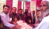 চাটখিলে দুস্থদের মাঝে শীতবস্ত্র বিতরণ