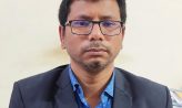 নতুন বই না পেয়ে কার্যালয়ে সহকারী হিসাব রক্ষককে লাঞ্ছিত