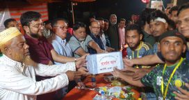 সোনাইমুড়ীতে ১৭ মাইল নাইট মিনিবার ফুটবল টুর্নামেন্টের ফাইনাল অনুষ্ঠিত
