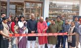 মাইজদীতে আড়ং এর ৩০তম আউটলেট উদ্বোধন