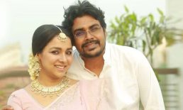 বাবার সম্পত্তি বণ্টন করলেন ভাই, যা বললেন রুনা খান