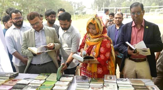 নোবিপ্রবি অমর একুশে বইমেলার উদ্বোধন