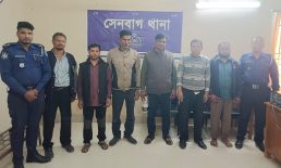 সেনবাগে সালিশি বৈঠকে দুই পক্ষের মারামারি থানার গোলঘর ভাংচুর, আহত ২ ,গ্রেফতার ৬