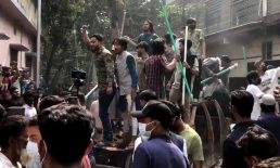 ওবায়দুল কাদেরের গ্রামের বাড়িতে হামলা, ভাঙচুর ও অগ্নিসংযোগ