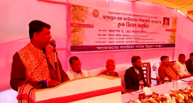 সুবর্ণচরে ফজলুল হক ফাউন্ডেশনের শিক্ষাবৃত্তির চেক বিতরণ