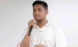 আ. লীগকে রাজনীতিতে দেখতে চাই না: হাসনাত আব্দুল্লাহ