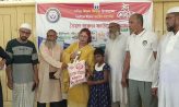 সেনবাগে সৈয়দ হারুন ফাউন্ডেশনের অসহায় ব্যক্তির মাঝে ঈদ উপহার বিতরণ