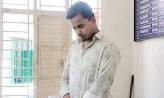 সুবর্ণচরে বাথরুমে ছাত্রী-শিক্ষিকার ব্যক্তিগত ভিডিও ধারণকালে পিয়ন আটক