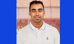 পরীক্ষার হলে ঢুকে ছাত্রীদের পানি বিতরণ, ছাত্রদল নেতাকে শোকজ