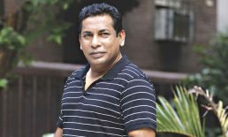 চুপিসারে যে সিনেমার কাজ সারছেন মোশাররফ করিম