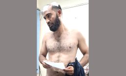 অতিরিক্ত ভাড়া নেওয়ার প্রতিবাদ করায় যাত্রীকে মারধর