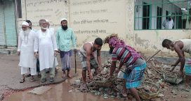 লন্ডন মহানগর বিএনপির সহ-সভাপতির উদ্যোগে সড়ক সংস্কার : জনমনে স্বস্তি