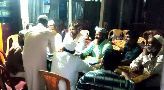 সোনাইমুড়ীতে দোকান দখল করে পাঠাগার!