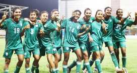 বাংলাদেশের ম্যাচসহ টিভির পর্দায় খেলার সূচি