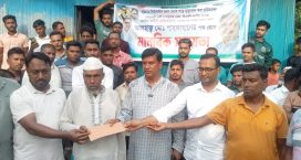 নিহত ৩ নির্মাণ শ্রমিকের পরিবারকে মানবিক সহায়তা দিলো-মো. শাহজাহান কেন্দ্রীয় ভাইস চেয়ারম্যান বিএনপি