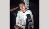 মাজারে ঢিল ছোঁড়ায় ভারসাম্যহীন তরুণকে বিদ্যুতের খুঁটিতে বেঁধে মারধর